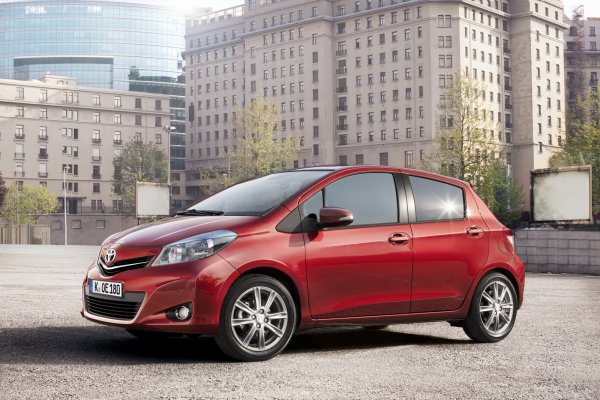 В Украине купить новый Yaris можно будет за $15 650