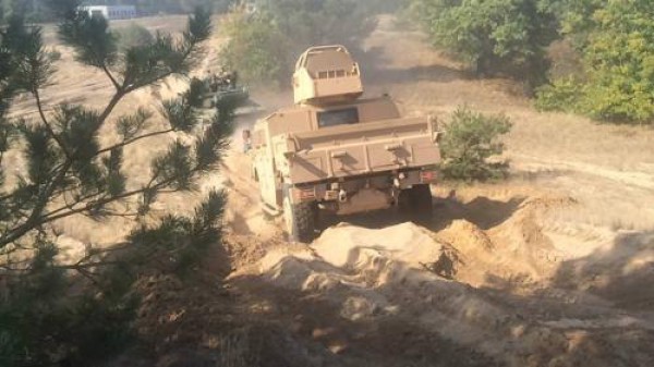 Испытания французского Hummer