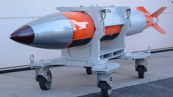 Бомба B6112