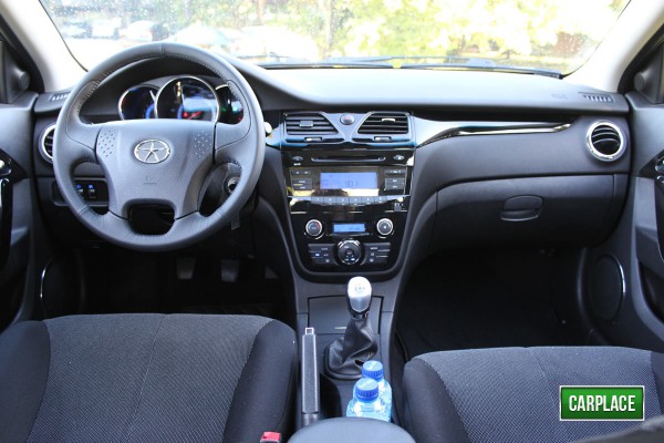 Седан JAC J5