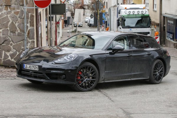 Универсал Porsche Panamera