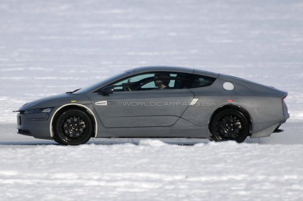 Прототип Volkswagen XL1 на испытаниях