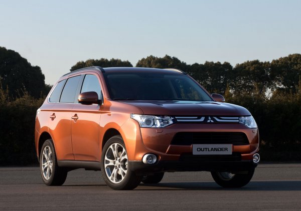 Mitsubishi Outlander Mitsubishi Outlander