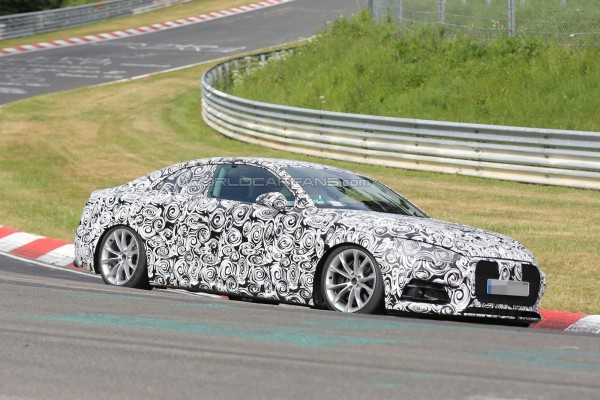 Audi S5 Coupe вывели на тесты