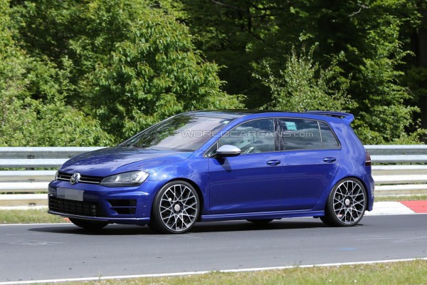 Испытания Volkswagen Golf R420