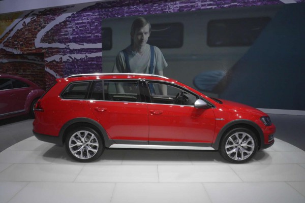Новый Golf SportWagen Alltrack