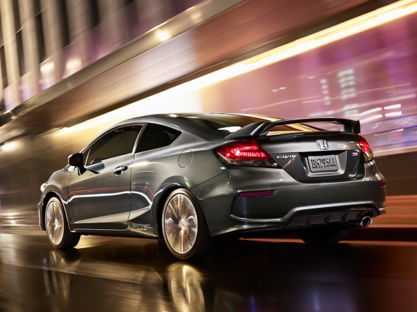 Обновленный Honda Civic Si Coupe