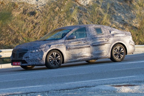 Новый Renault Laguna