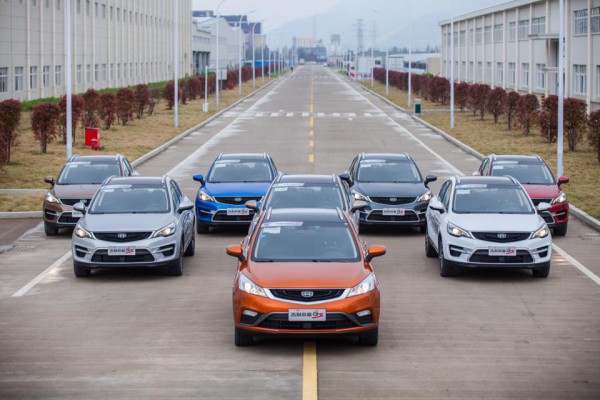 Новый Geely Emgrand Cross дебютировал в Пекине