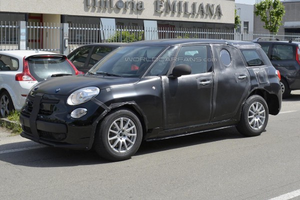 Мул кроссовера от Alfa Romeo