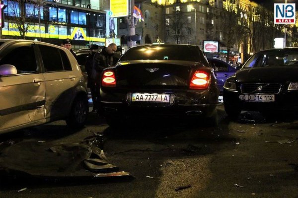 �� ������, Bentley ����������� ���������