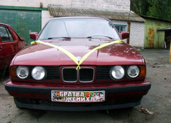 BMW отогнали на штрафплощадку, водителя задержали