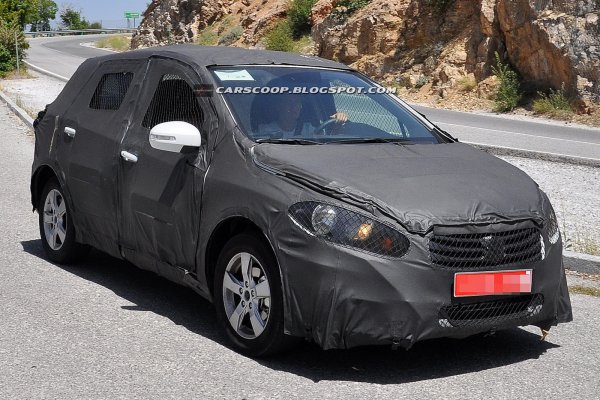 Японцы проводят испытания нового Suzuki SX4