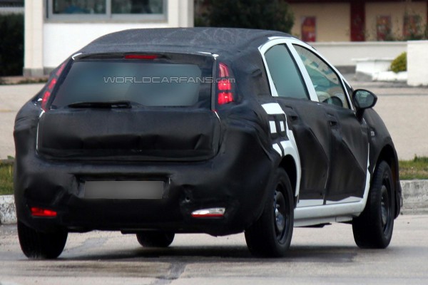 Новое поколение Fiat Bravo на тестах