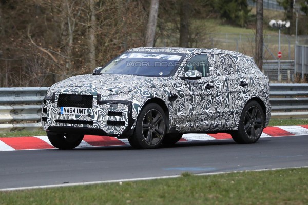 Кроссовер F-Pace от Jaguar