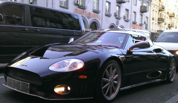 Spyker C8 на улицах Киева