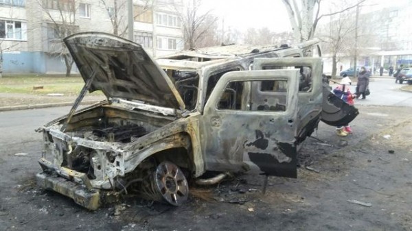 В Запорожье ночью сожгли Hummer