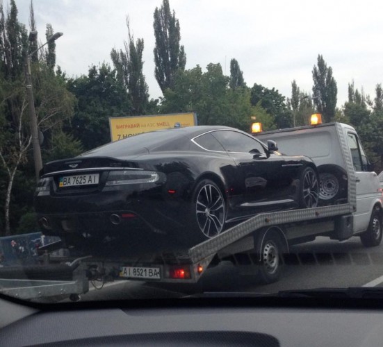 Aston Martin 