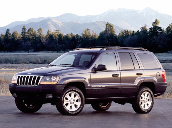 Опасный Jeep Grand Cherokee 1999 года выпуска