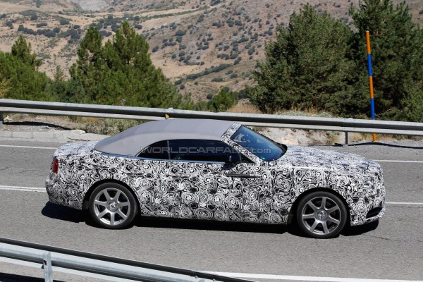Кабриолет Rolls-Royce Dawn