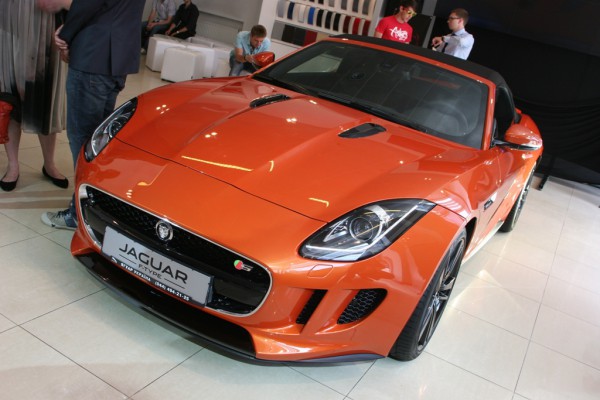 Jaguar F-Type. Украинская премьера