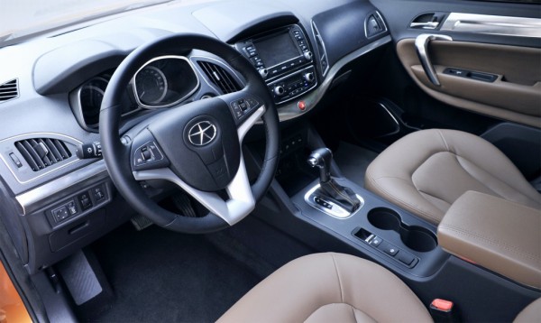 Кроссовер JAC S5 (SII)