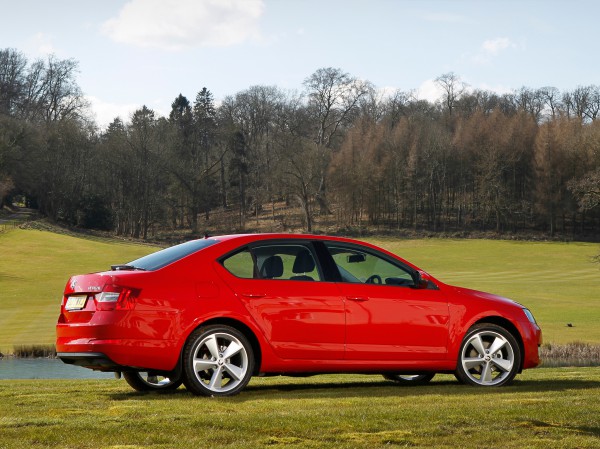 Skoda Octavia 1.6 стоит от 259 776 грн