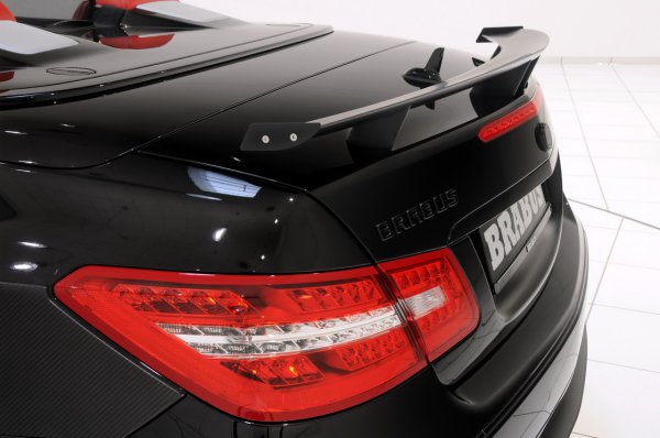 Brabus 800 E V12 разгоняется до 100 км/ч за 3,7 с