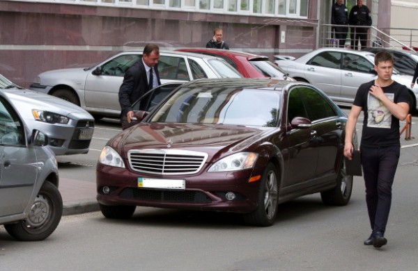 Вишневый Мерседес певицы