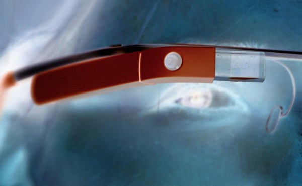 В компании продолжают работать над Google Glass