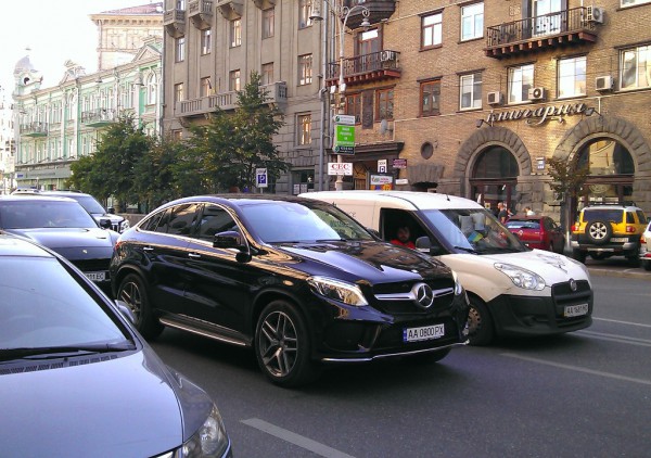 Mercedes GLE в Киеве