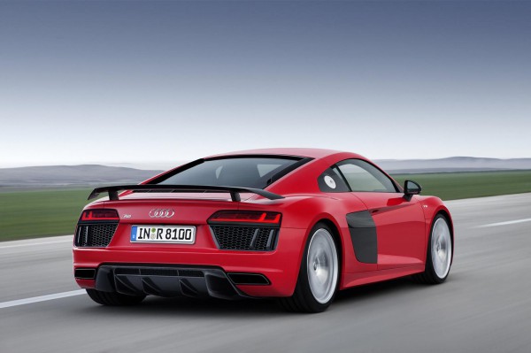 Новая версия Audi R8