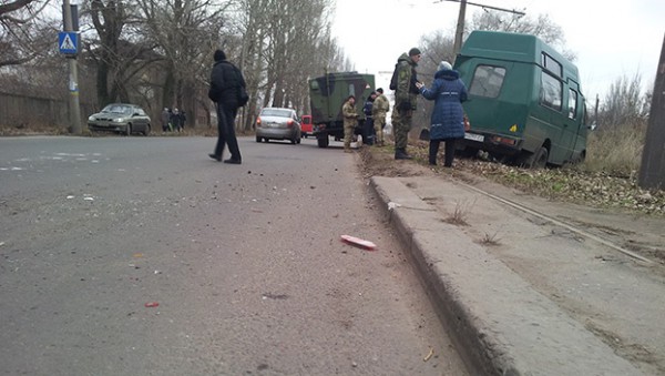 Военные врезались в маршрутку?