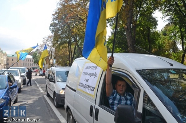 Автомобилисты готовы и дальше бороться за отмену утилизационного сбора