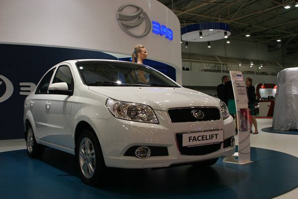SIA 2013: ЗАЗ Vida Facelift выйдет в 2014 году