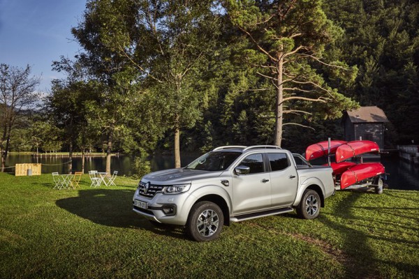 Renault Alaskan