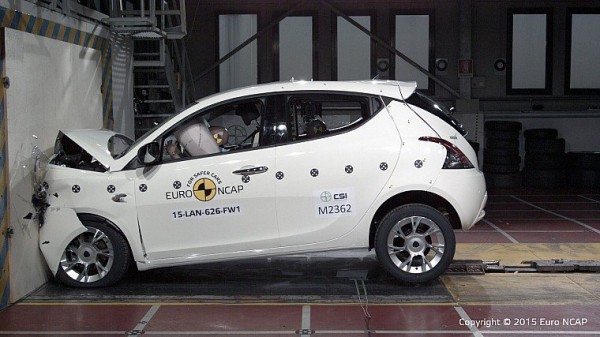 На тестах разбили Lancia Ypsilon