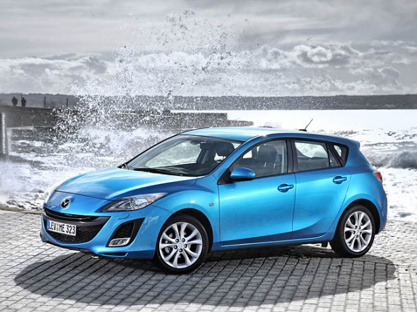 Mazda назвала цену новой Mazda3 в Украине