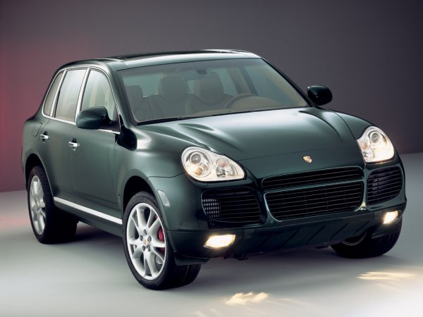 5. Porsche Cayenne Turbo (800 тыс. грн)
