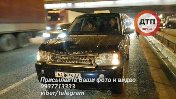 На Бажана в Киеве Range Rover насмерть сбил ребенка