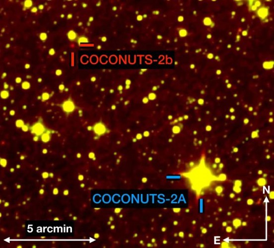 Красная точка вверху слева - планета COCONUTS-2b