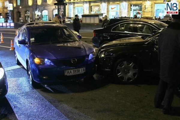 �� ������, Bentley ����������� ���������