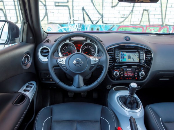 Торпедо Nissan Juke 2014