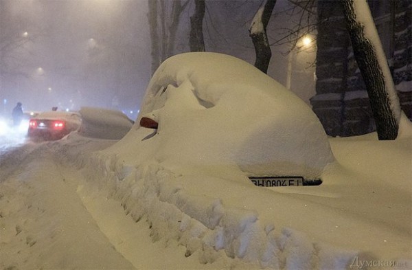 Во время снегопада в Одессе