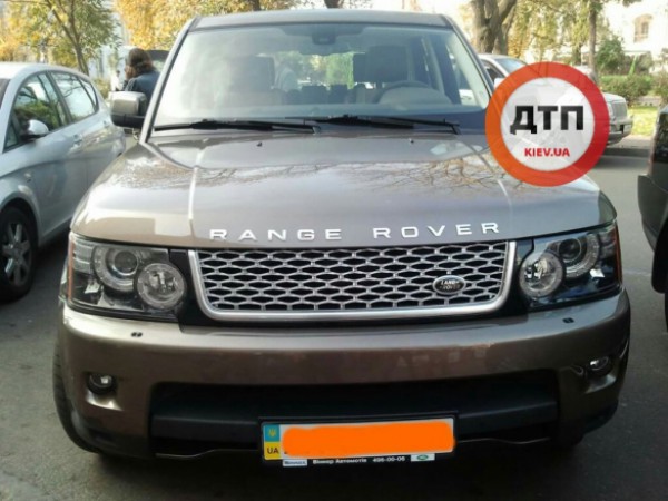В Киеве пропал Range Rover