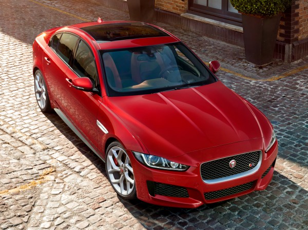 Jaguar XE