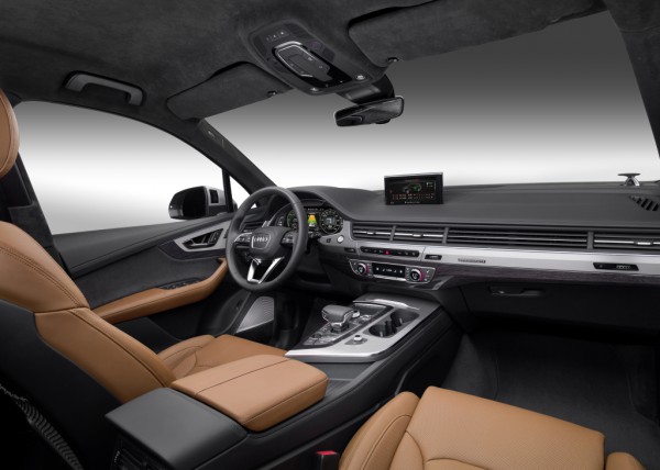Интерьер Audi Q7