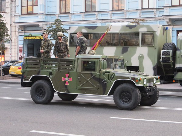 Один из украинских Hummer