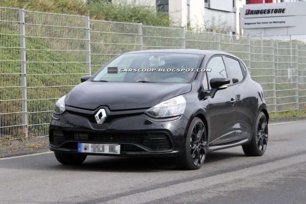 Новый Renault Clio RS на тестах в Германии