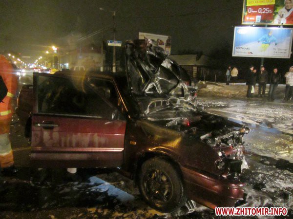 ВАЗ врезался в автомобиль ГАИ